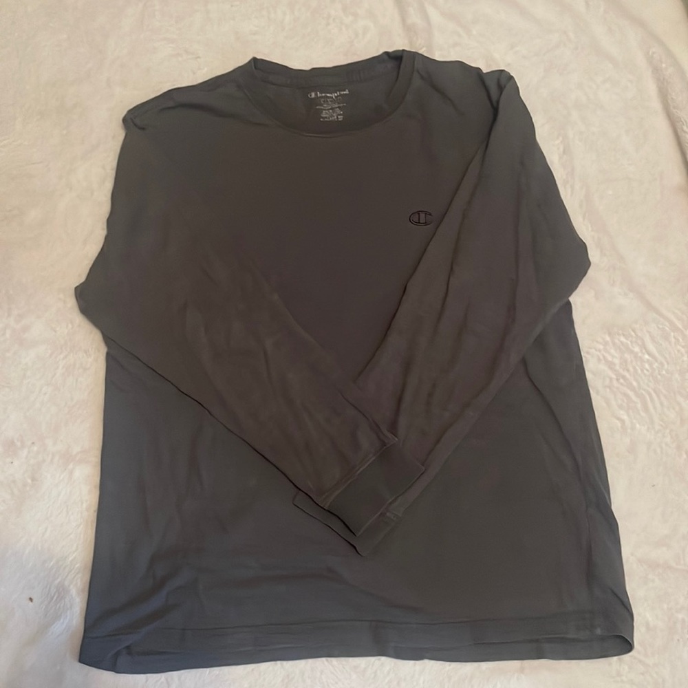 Champion Large, Gray, Long sleeve shirt.